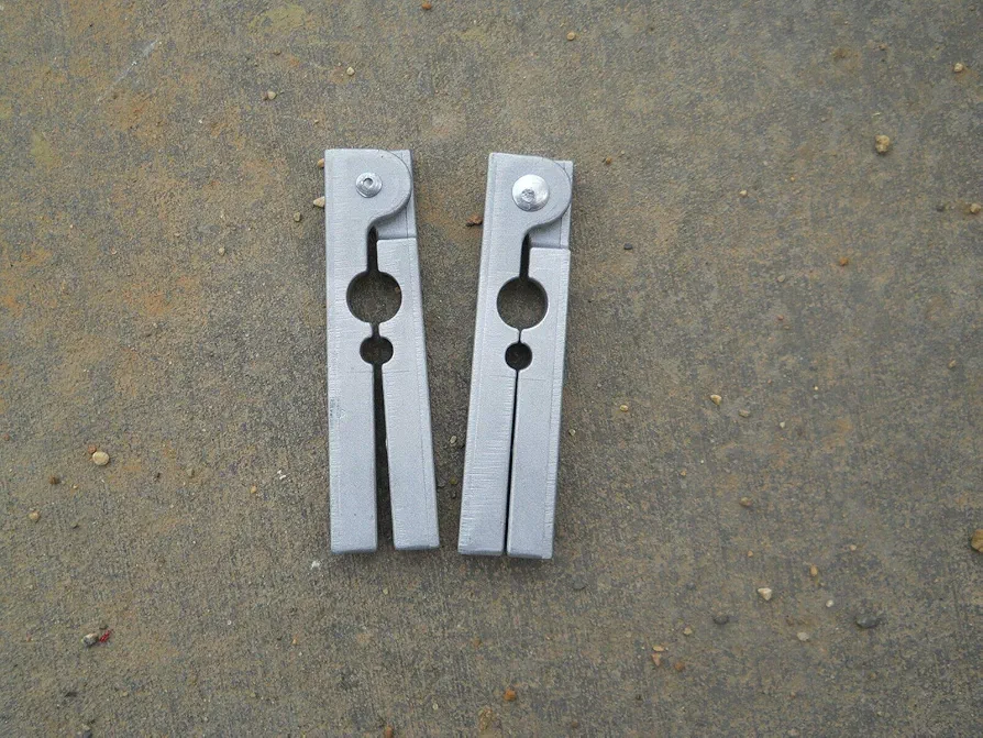 Two Aluminum Tail Strippers, Fur Handling Traps Trapping