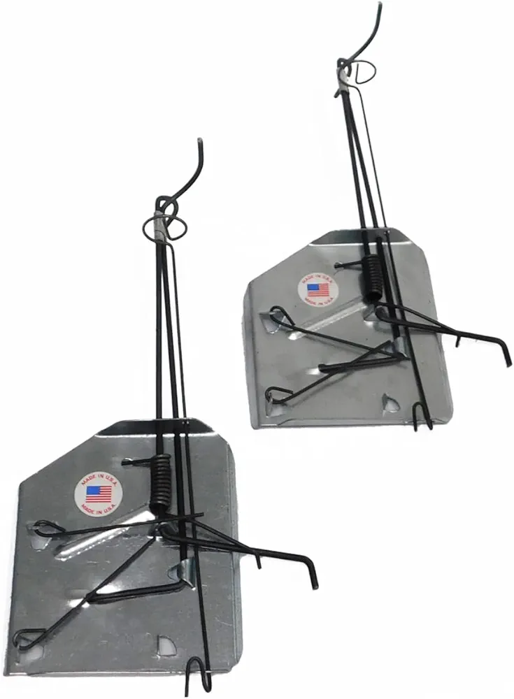 Cinch Traps Mole Trap Kit: Two Traps With Mole Tunnel Flags And Instructions - By - Made In America
